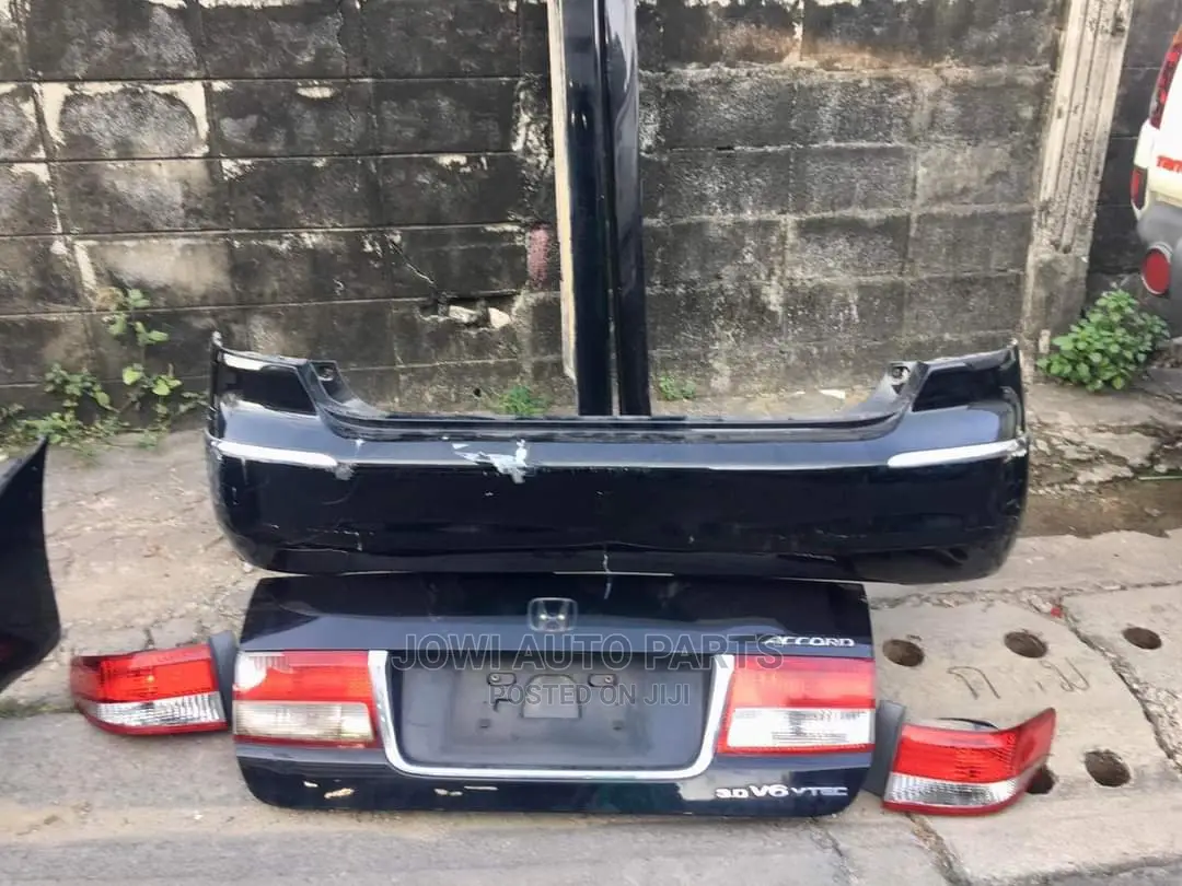 Complete Rear View 2003-05 Model (Japan Spec)