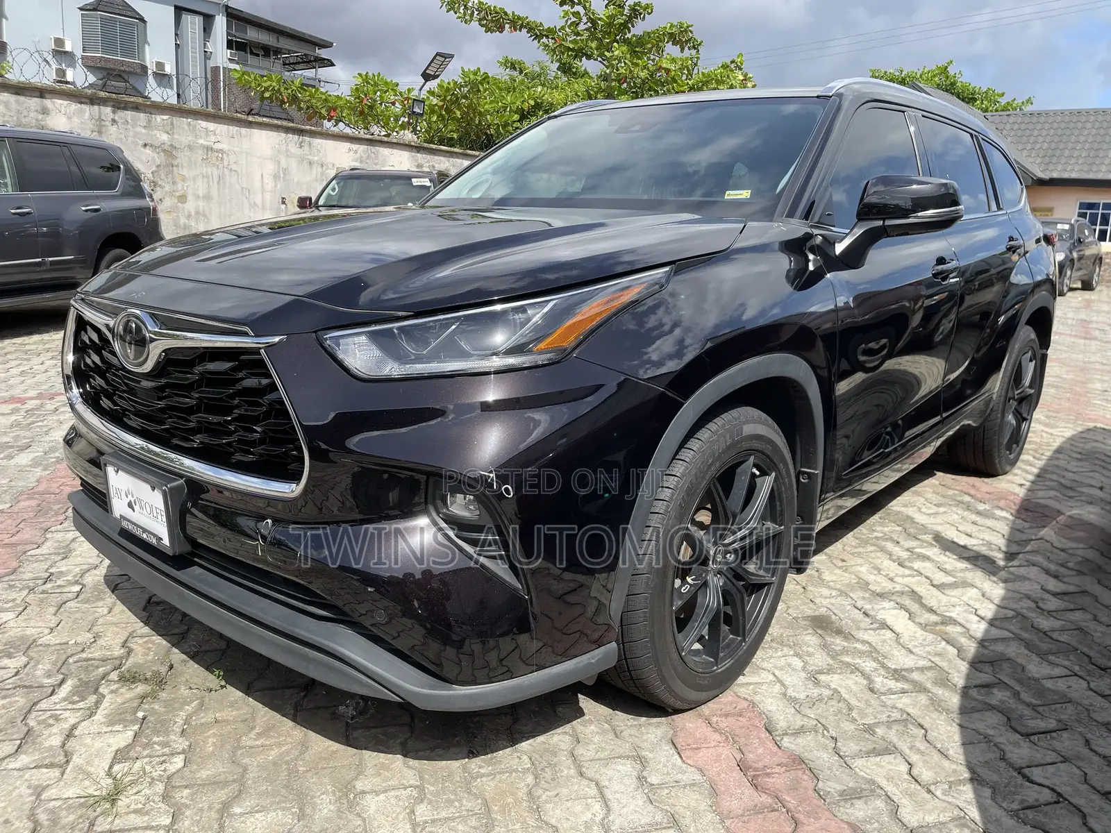 Toyota Highlander Limited 2021 Black