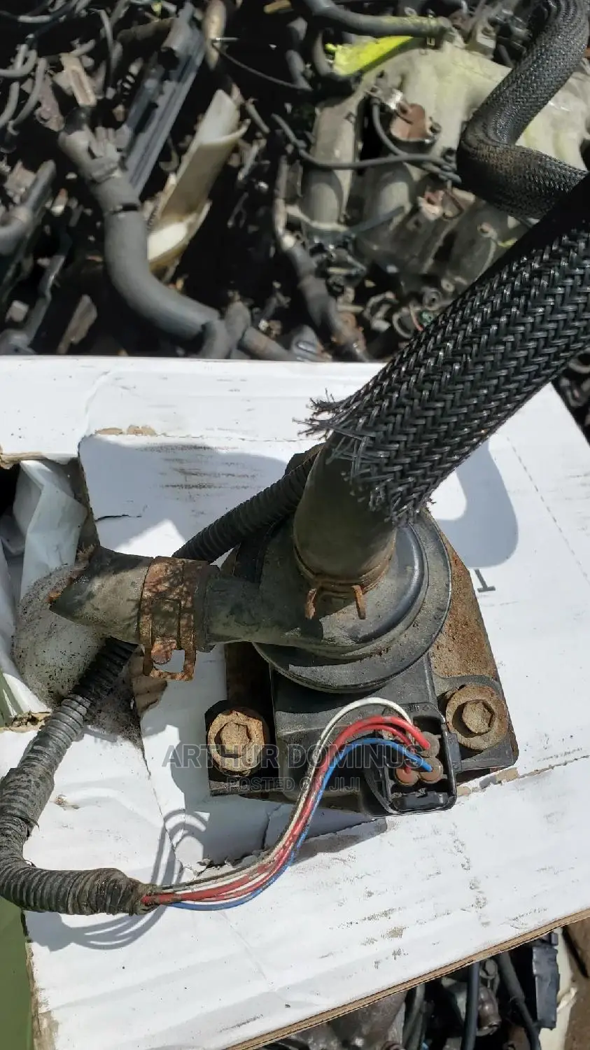 Toyota Highlander Hybrid Water Pump 2005/2010