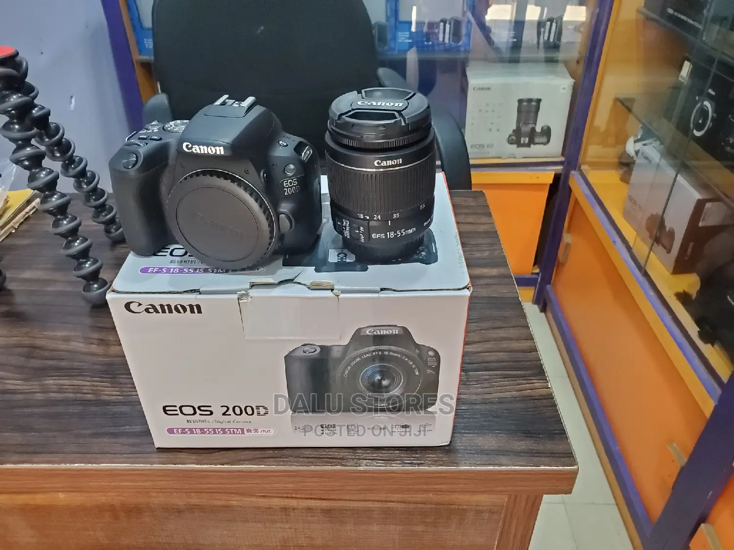 Canon EOS 200D DSLR Camera With 18-55mm Lens