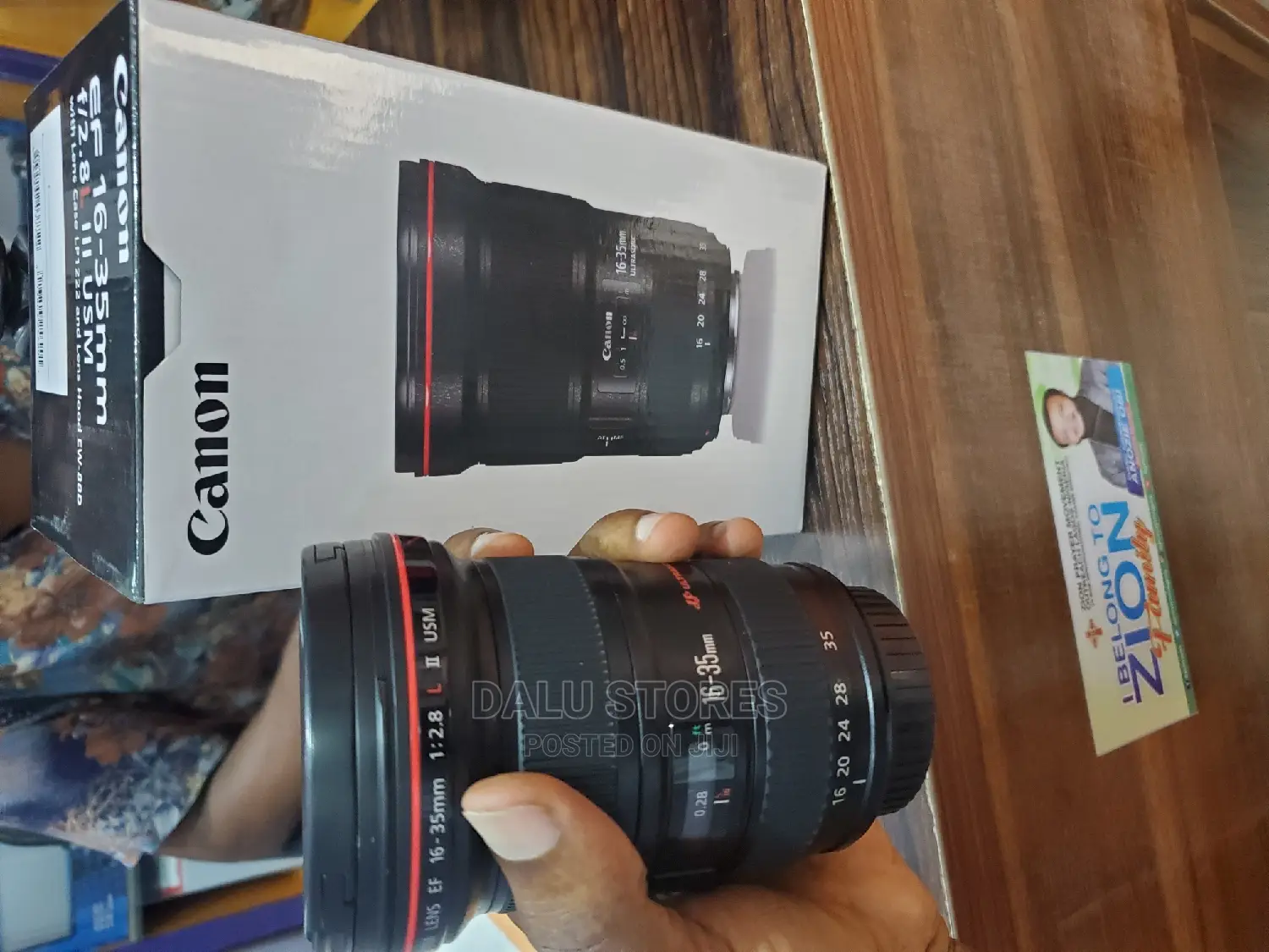 Canon Ef 16-35mm F/2.8l Iii Usm Lens