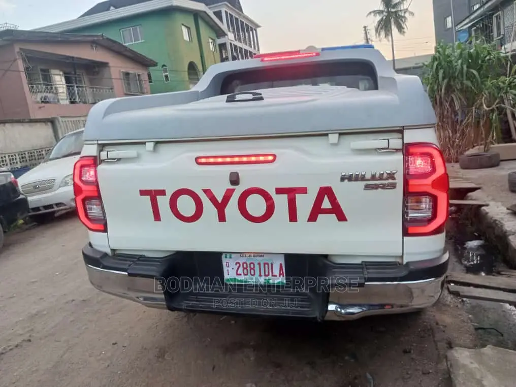 Carry Boy Boot Cover for Toyota Hilux 2018*+