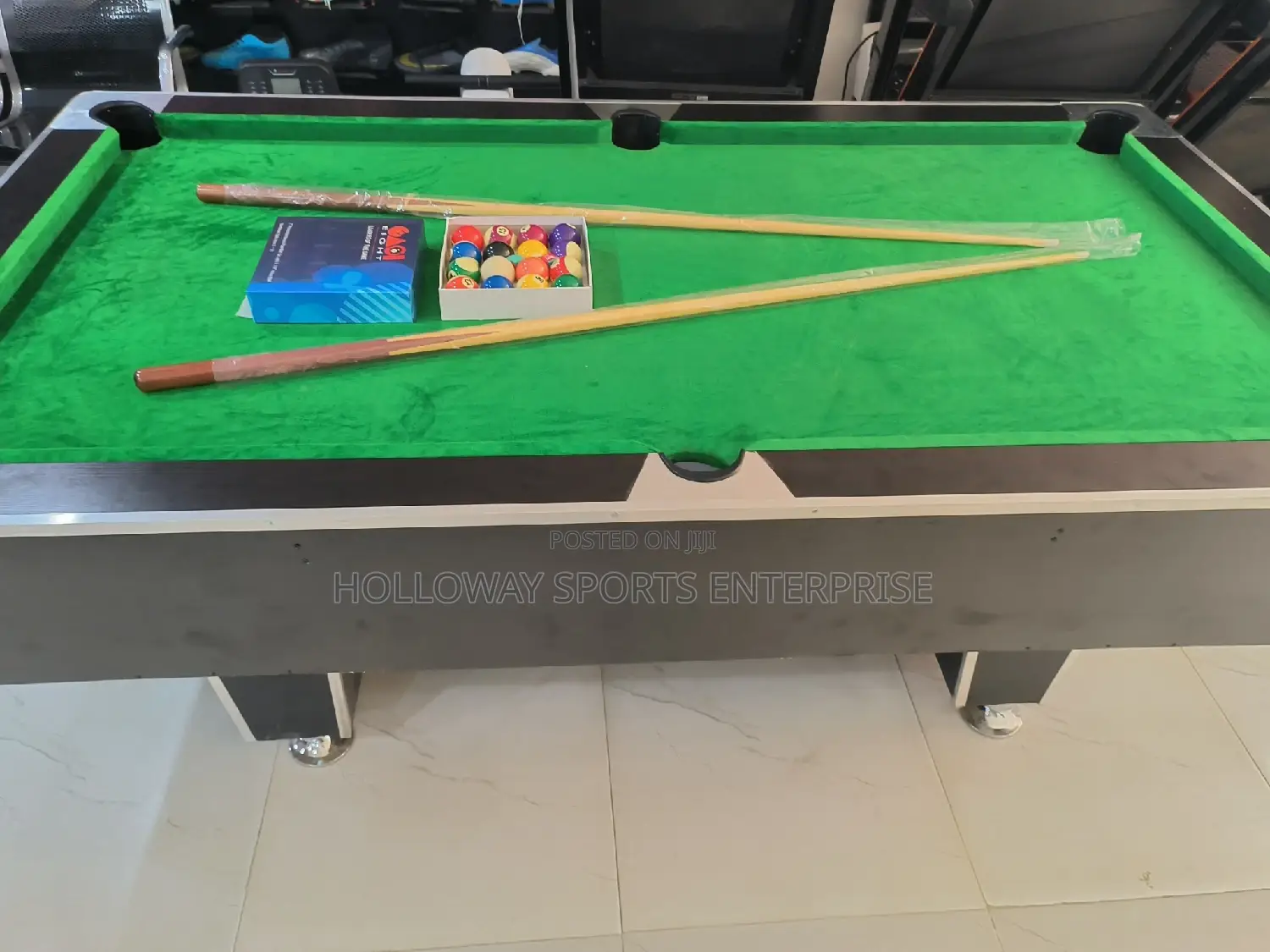7ft Snooker Pool With Green Felt