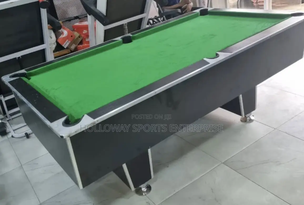 7ft Black And Green Snooker Table With Accessories