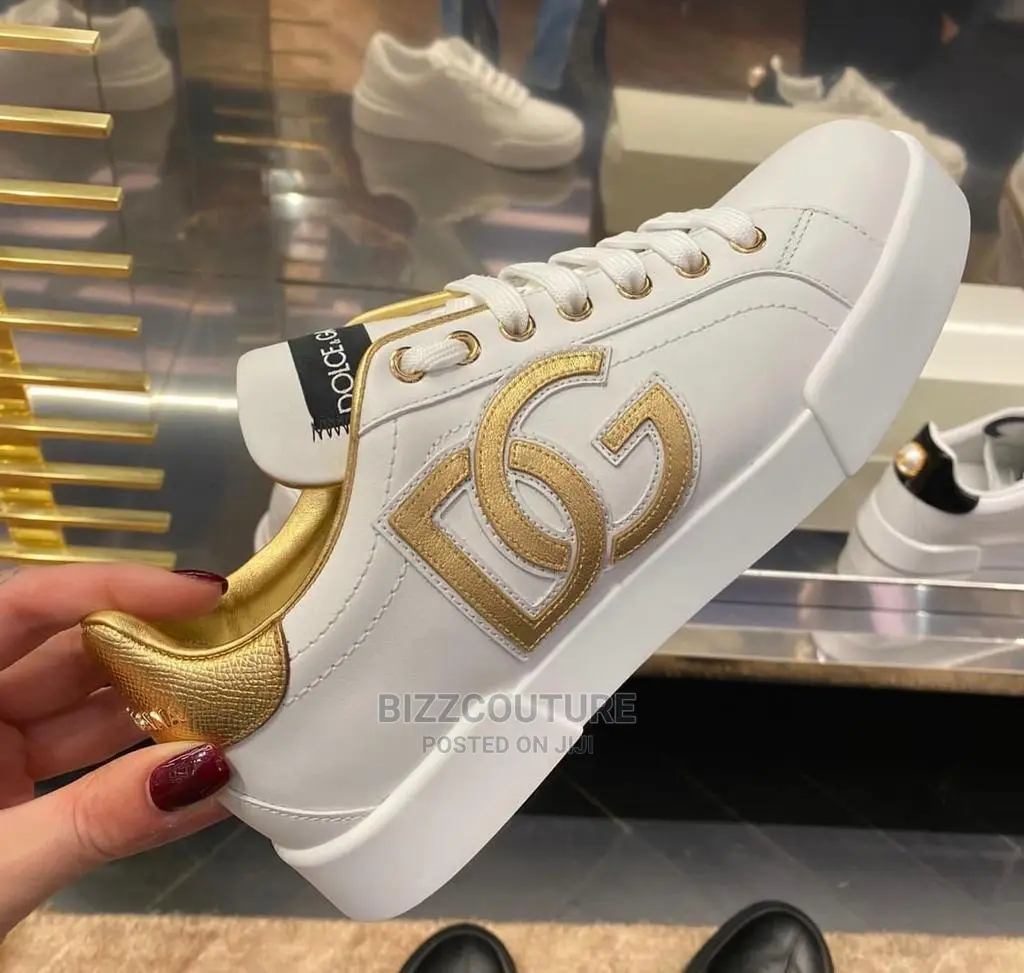Original DOLCE GABBANA Femsle Sneakers Available in Store