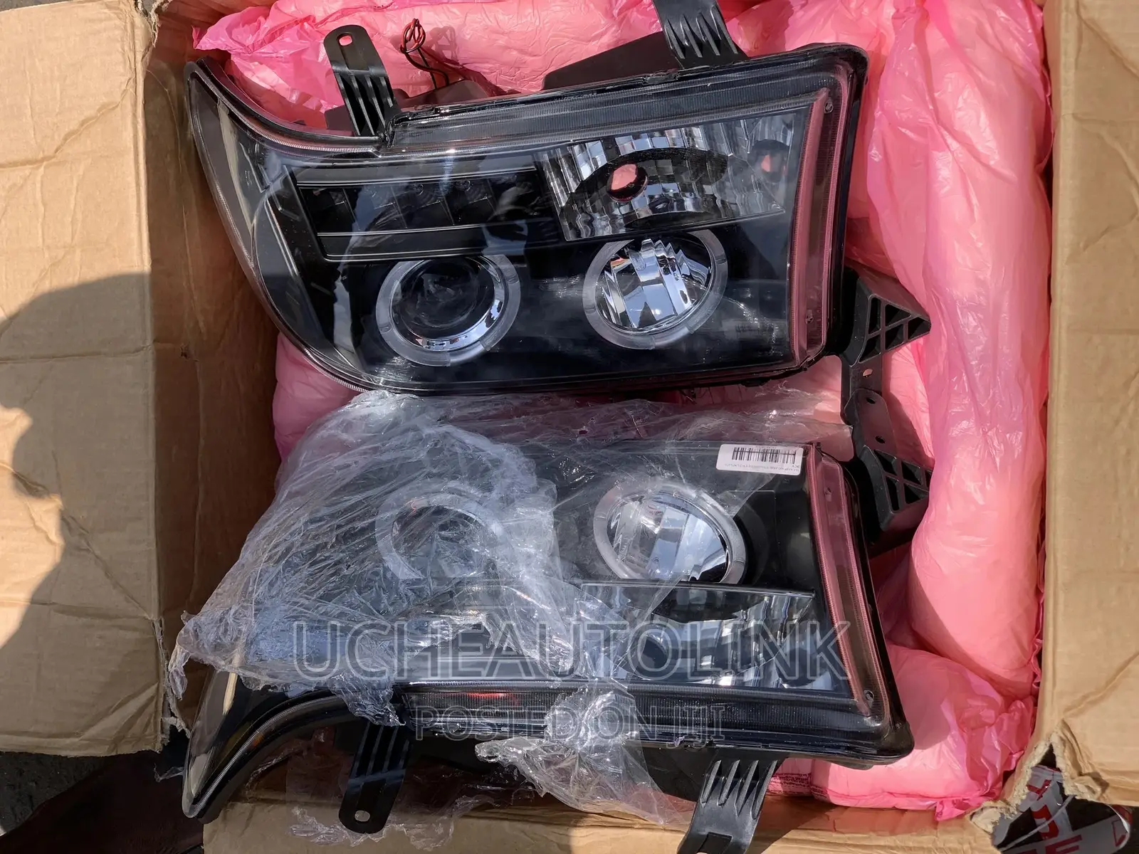 LED Headlight Available for Toyota Sequoia and Tundra 2008