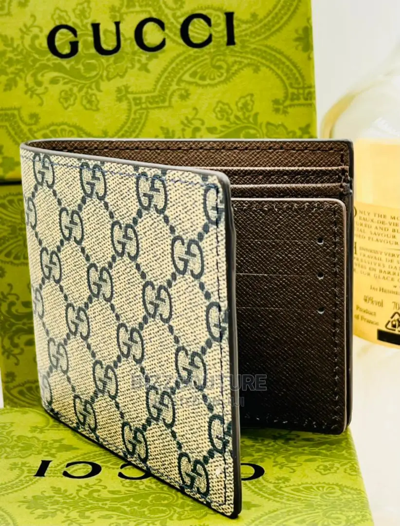 Original GUCCI Leather Wallet Available in Store