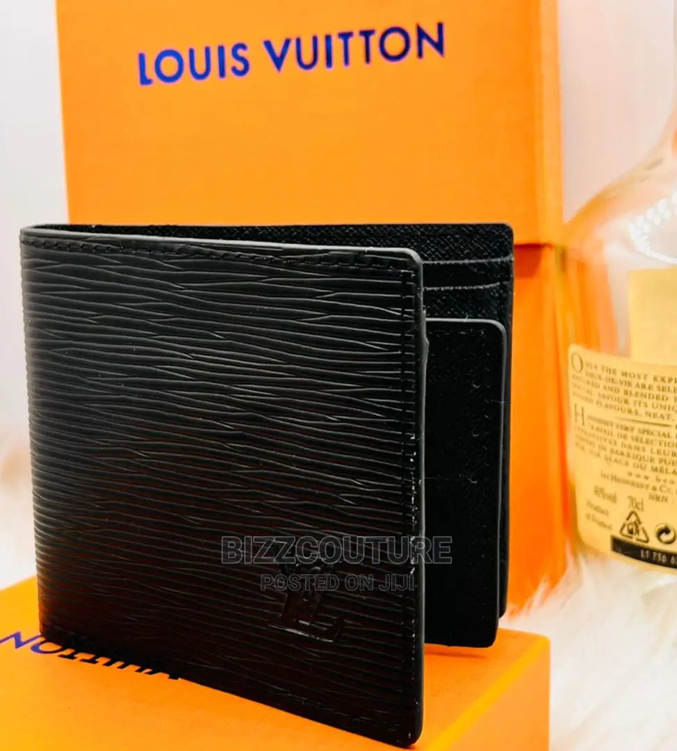 Original LOUIS VUITTON Leather Wallets Available in Store