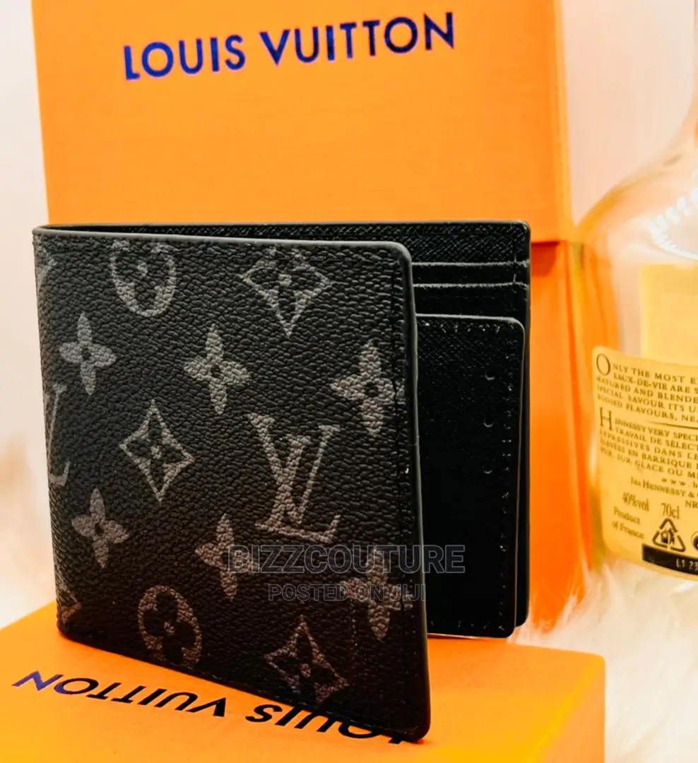 Original LOUIS VUITTON Leather Wallets Available in Store