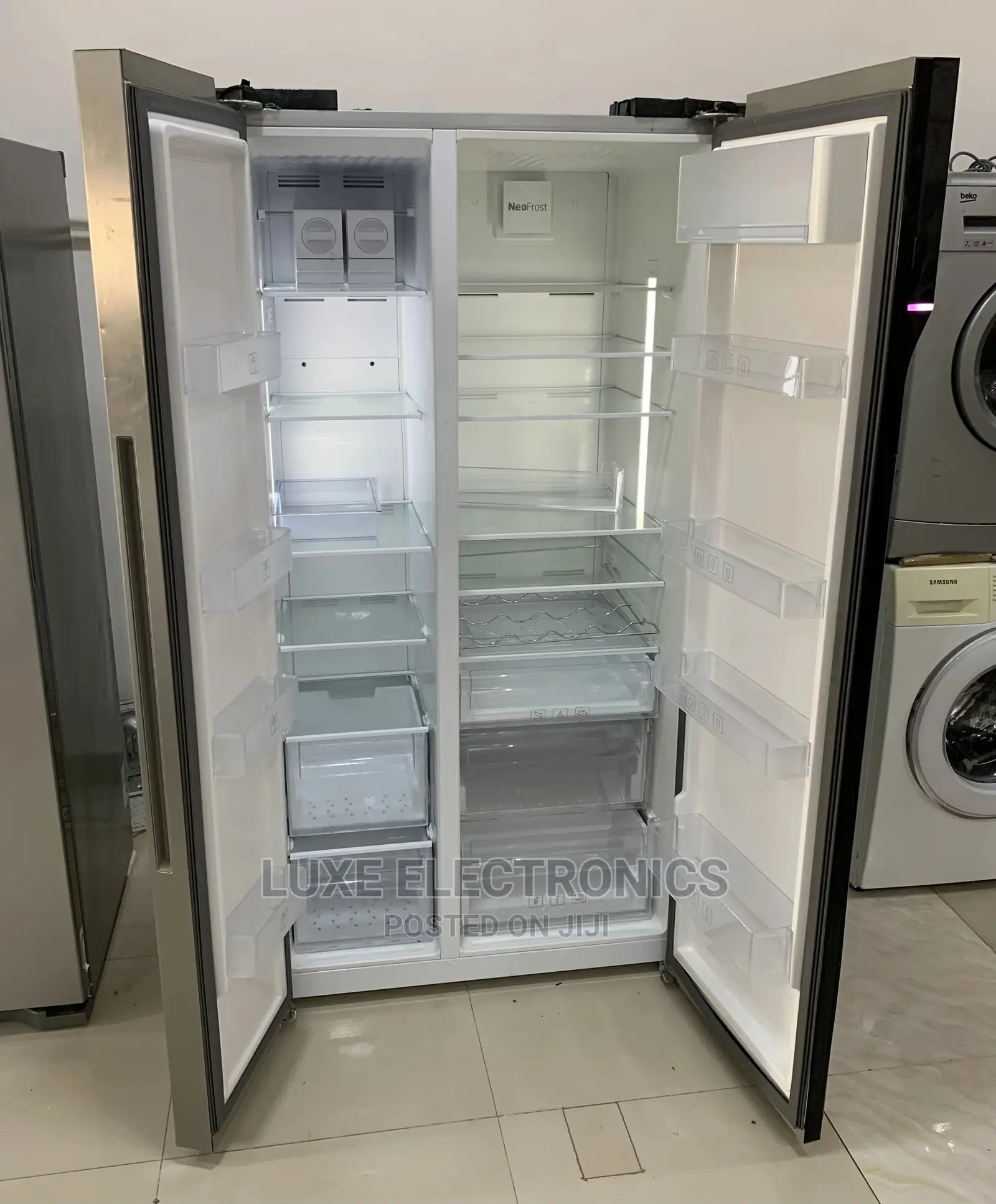 600 Litters LG Inverter Side By Side Refrigerator