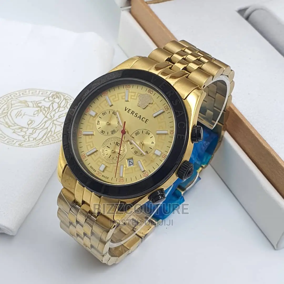 Original VERSACE Gold Steel Chain Available Is Store