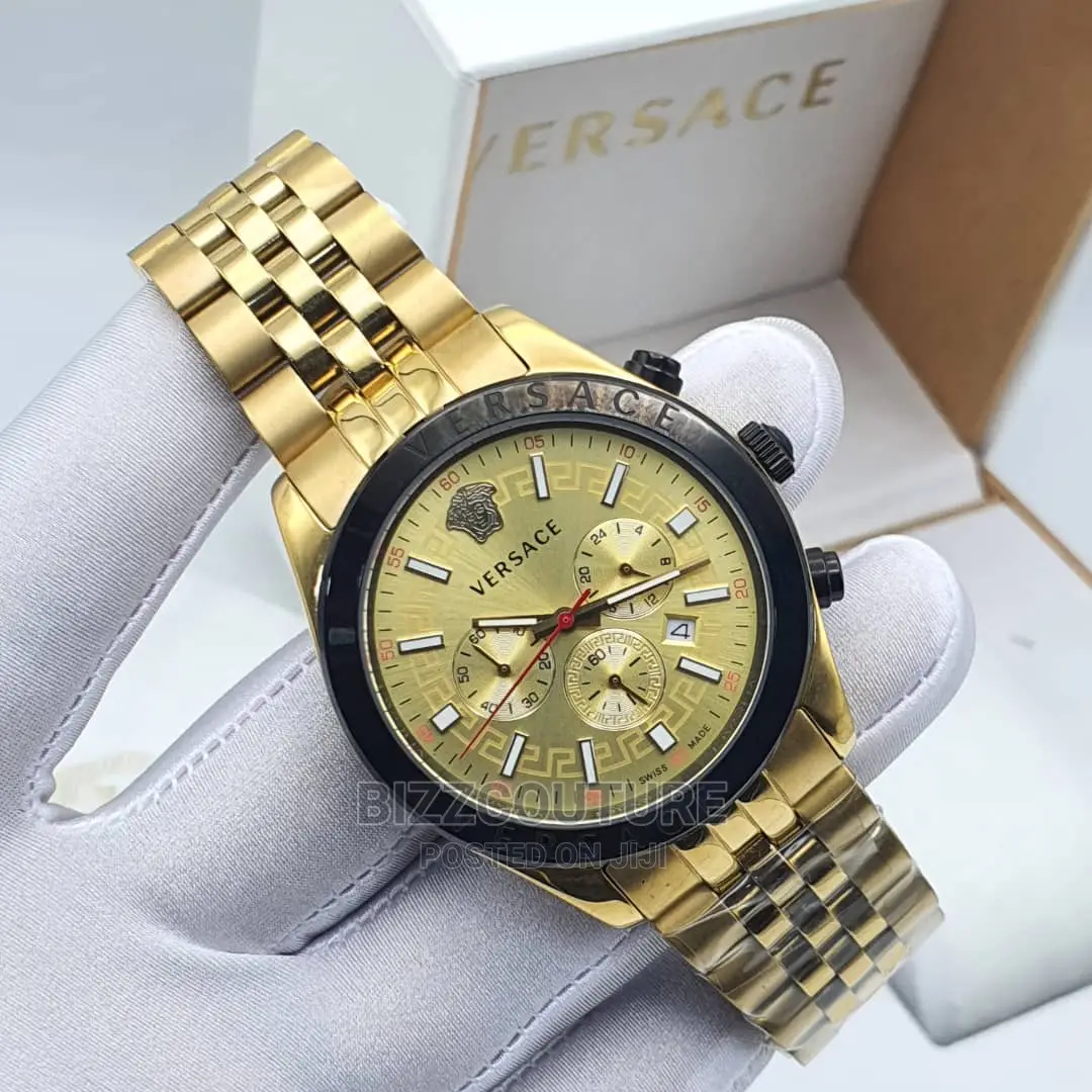 Original VERSACE Gold Steel Chain Available Is Store
