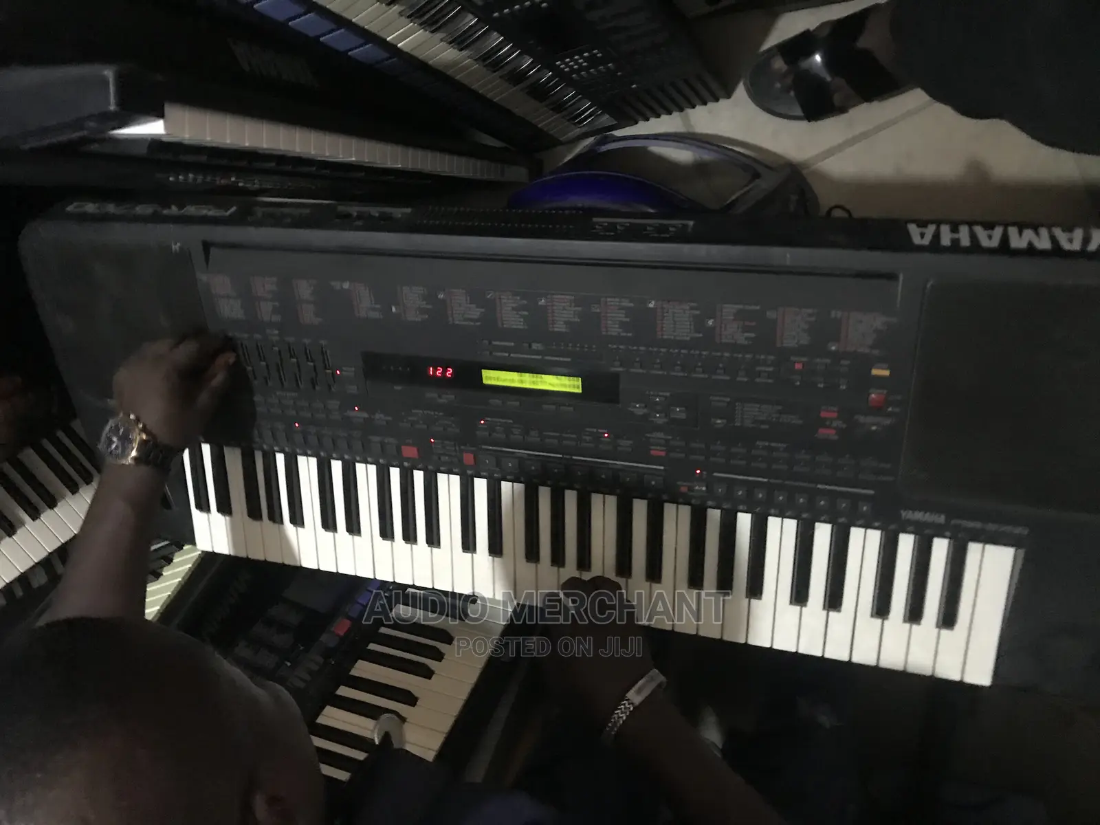 Yamaha PSR 5700 Keyboard