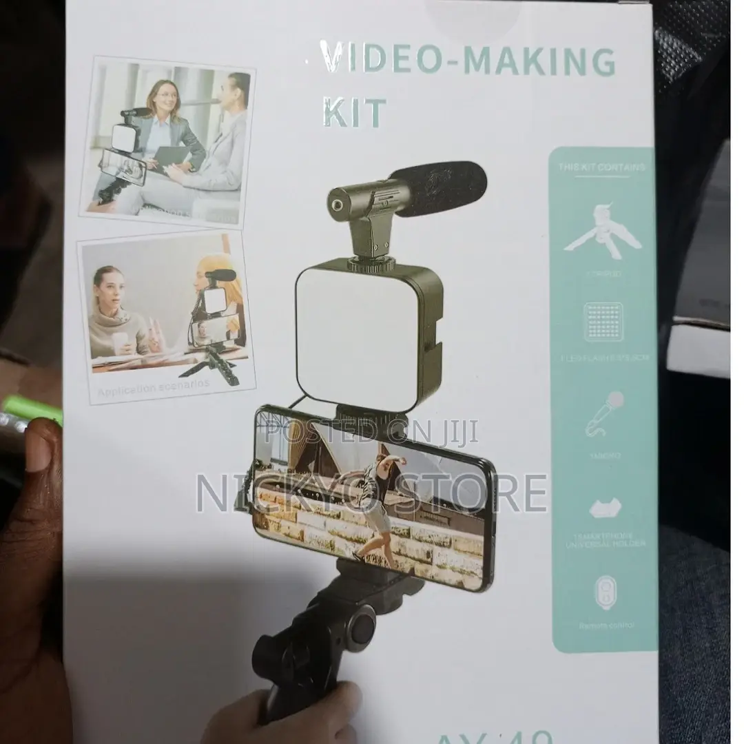 AY-49 Video Vlogger Kits Microphone LED Fill Light Mini Trip