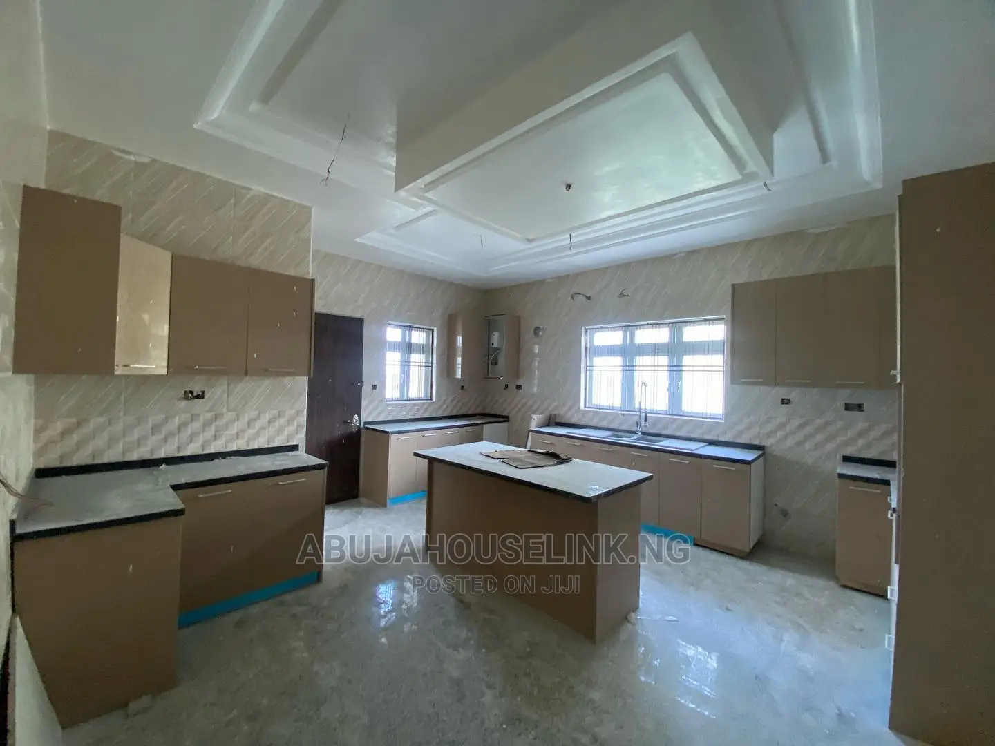 9bdrm Duplex in Katampe Extension for sale