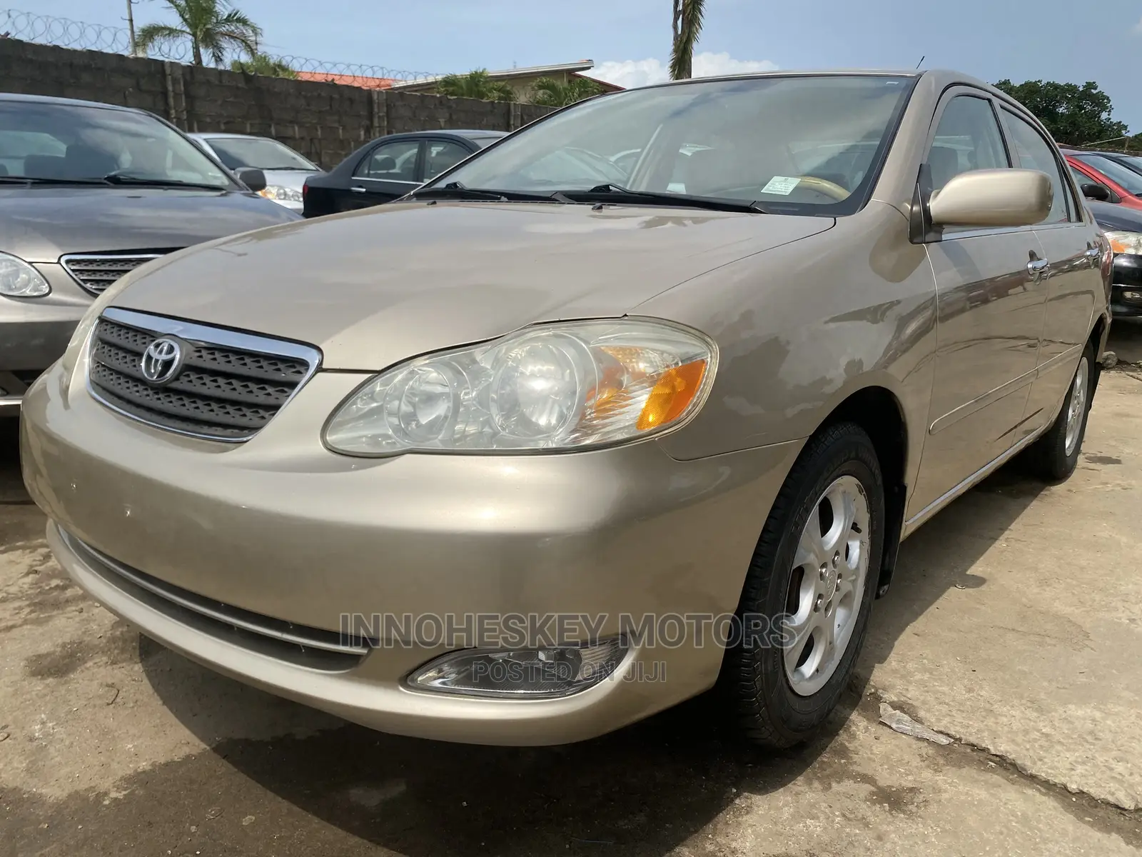 Toyota Corolla LE 2006 Gold