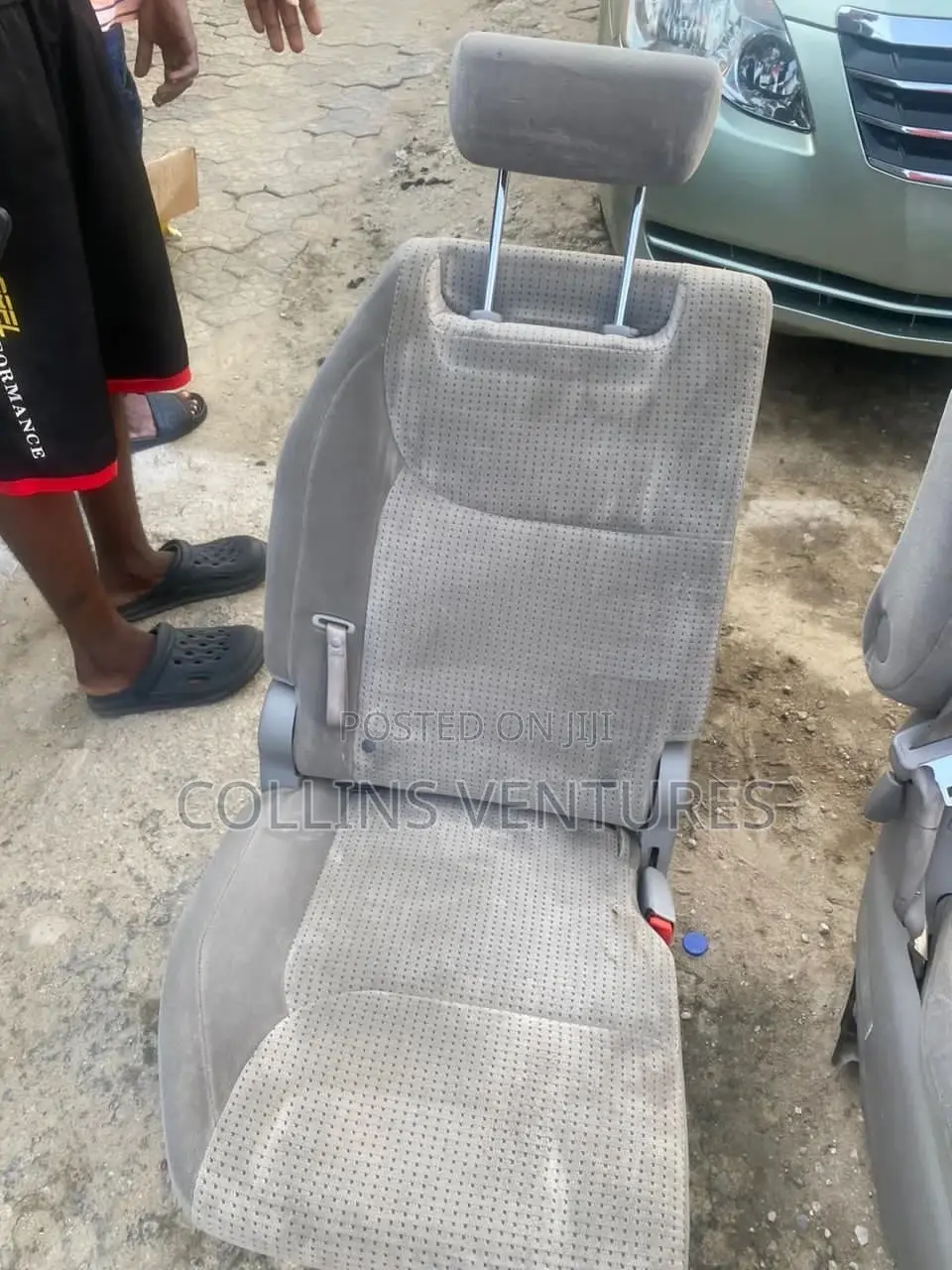 Toyota Slenna 2006 Complete Back Seat