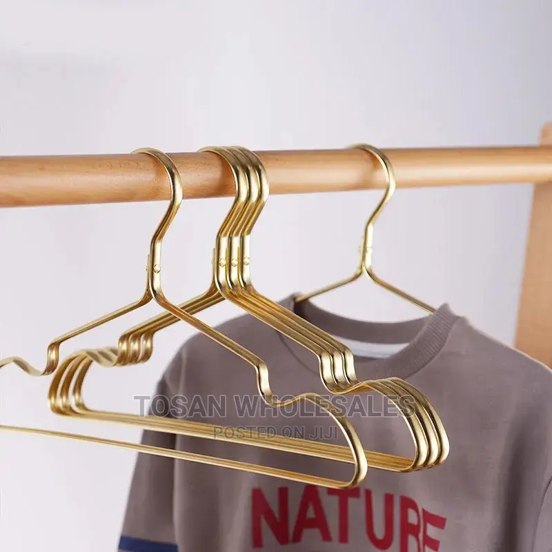 Quality Metal Clothes Hangers - 5 PCS - Gold