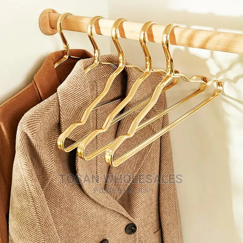 Quality Metal Clothes Hangers - 5 PCS - Gold