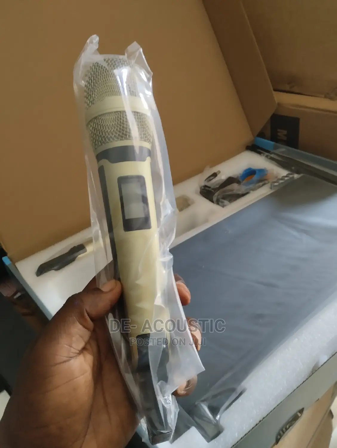 Wireless Microphone – Sennheiser SKM 9000 Digital Handheld