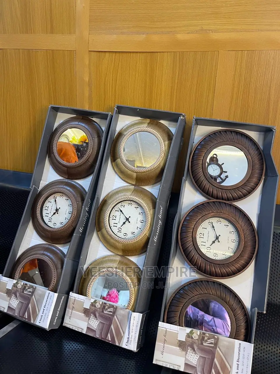 Classy Wooden Clock With Mirrors