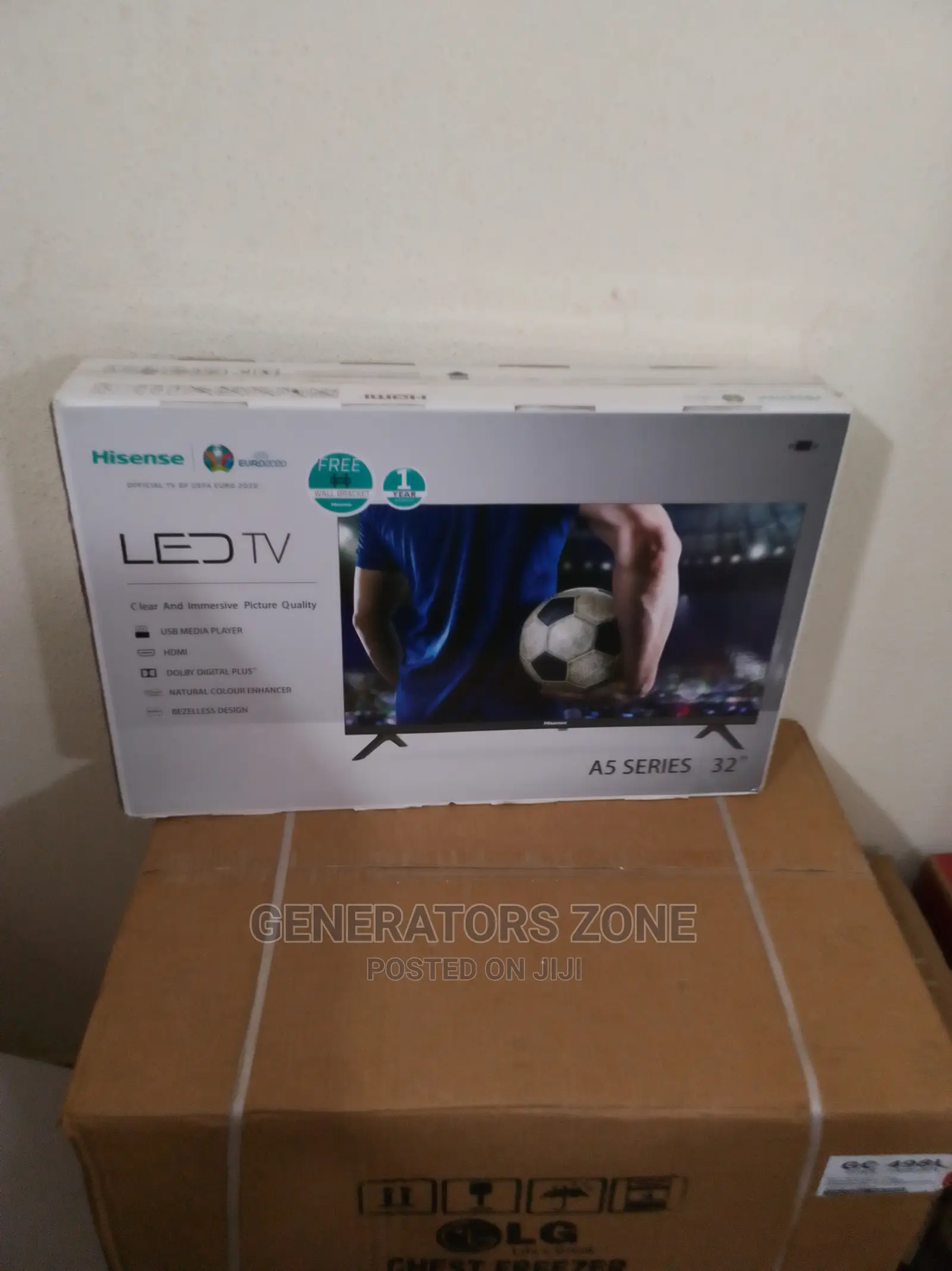 Hisense LED TV 32 Inch _32B5100H +Wall Bracket