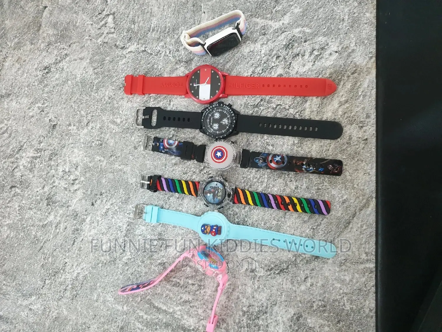Sunglasses/ Wrist Watch