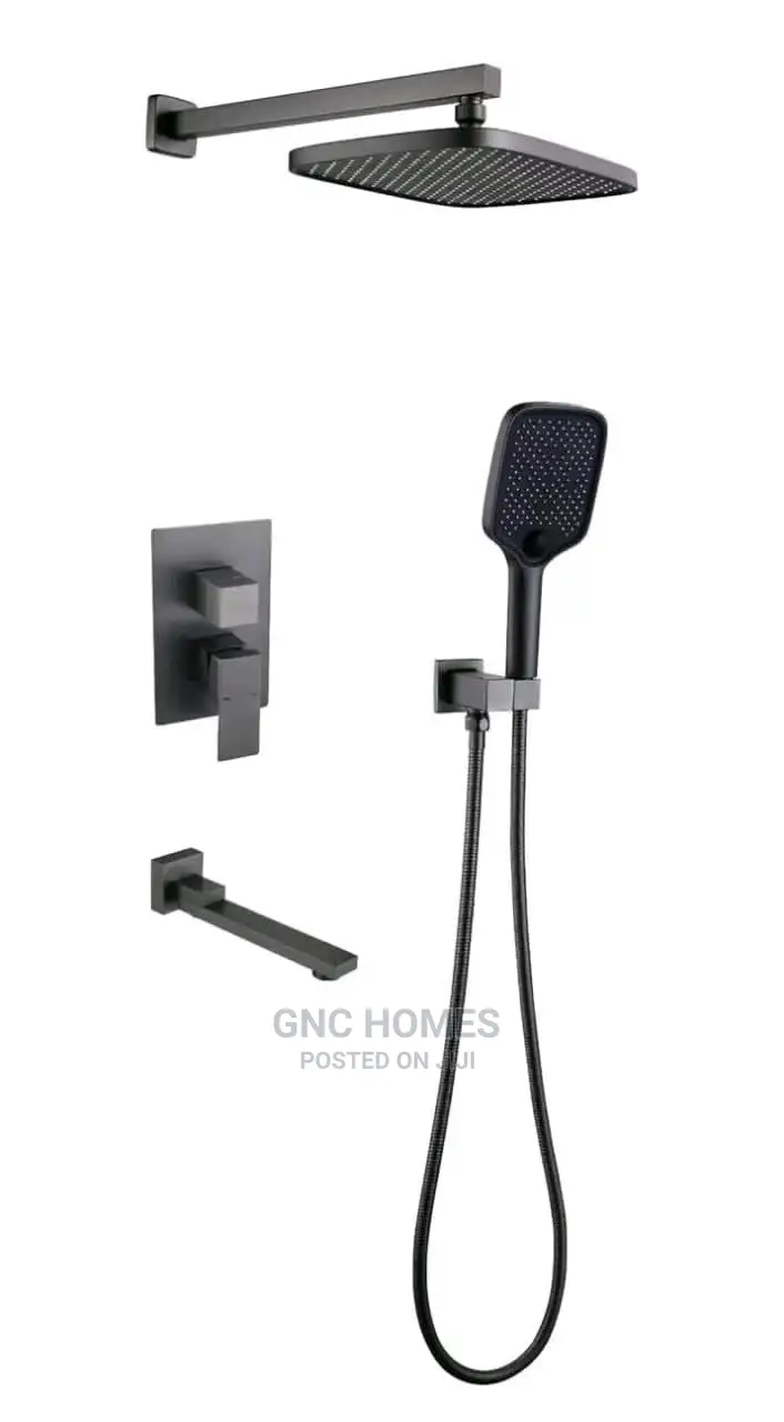 Condict Black Shower