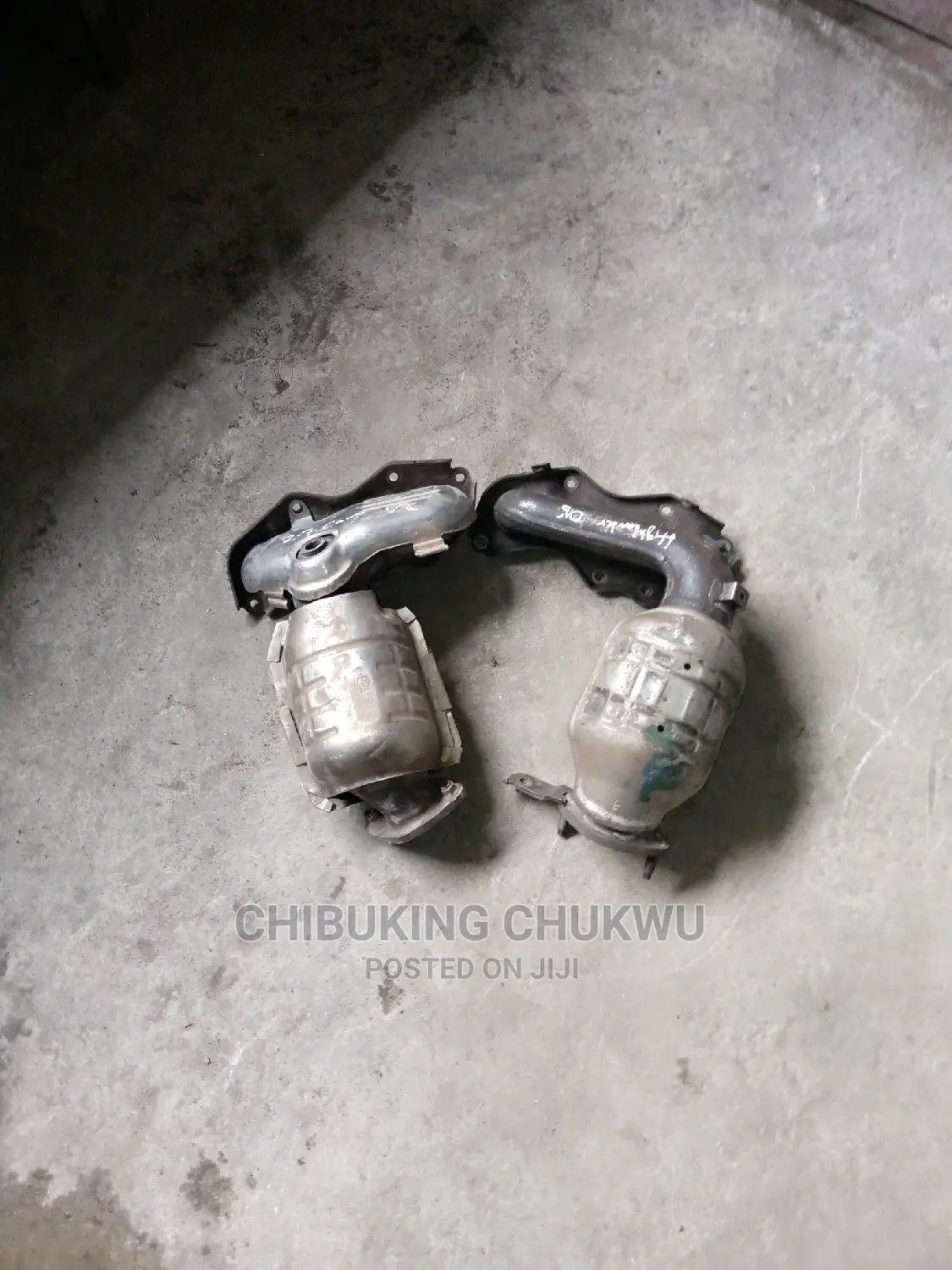Engine Exhaust Catalyst Pot for Es-350, 2.7 Camry .