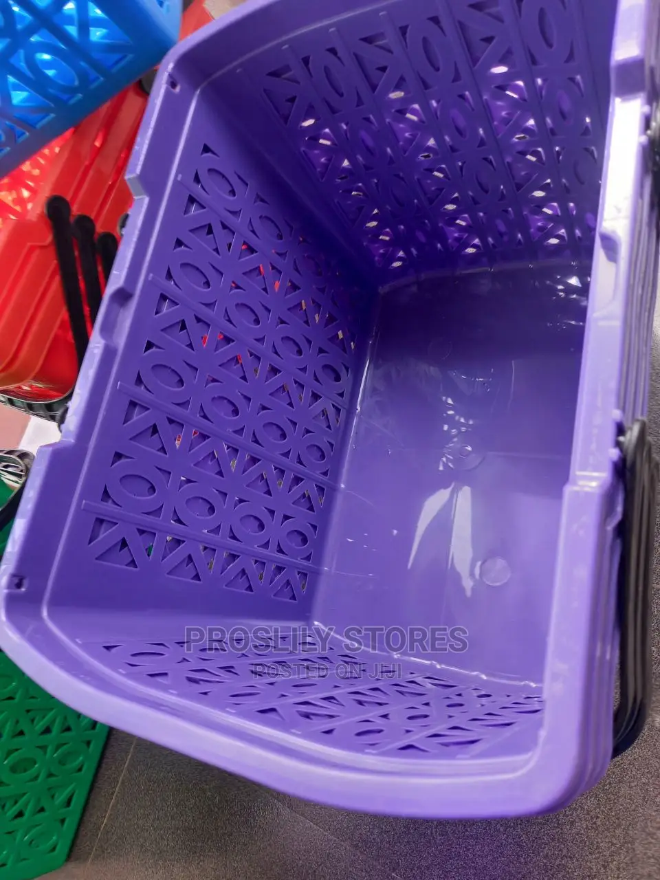 Shopping Basket With Cover