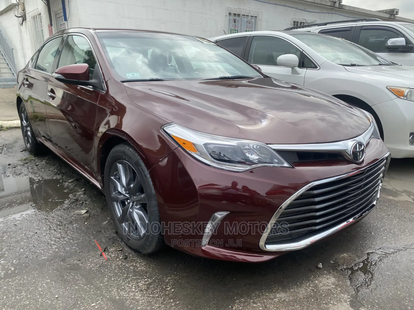 Toyota Avalon 2015 Red