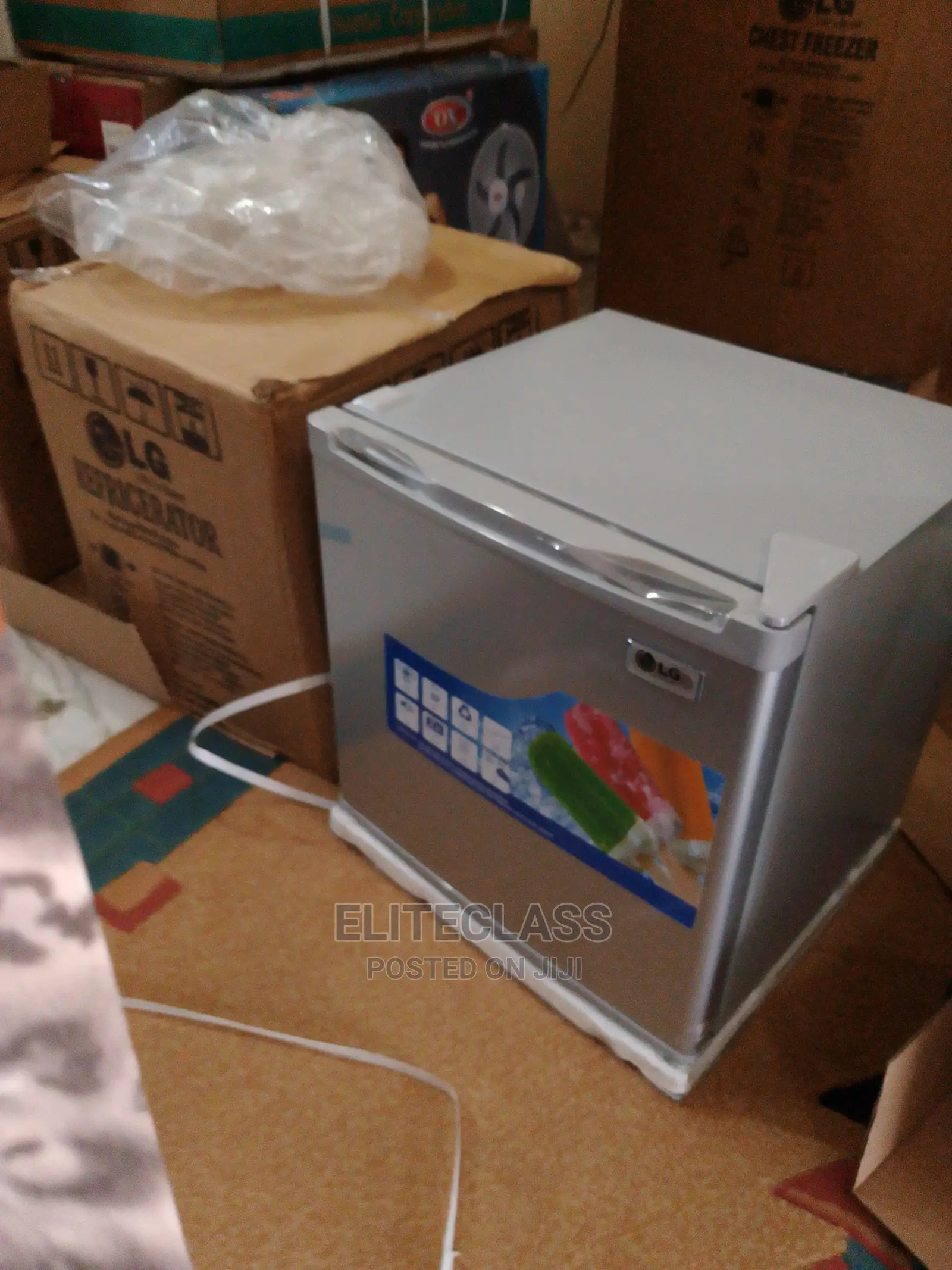 Reliable LG Bedside Refrigerator Gc-065l