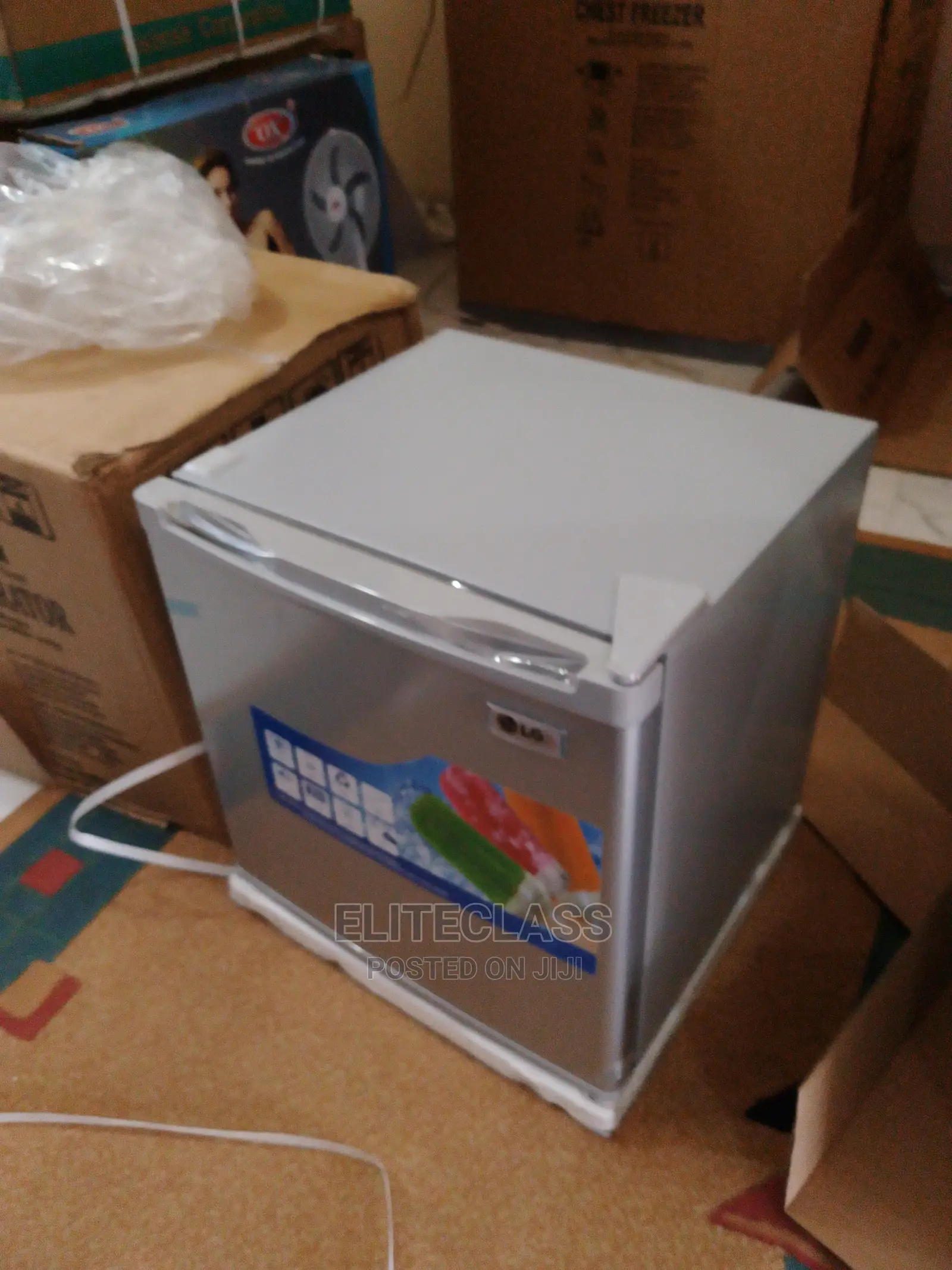 LG Bedside Refrigerator Gc-065l Suitable for Your Home