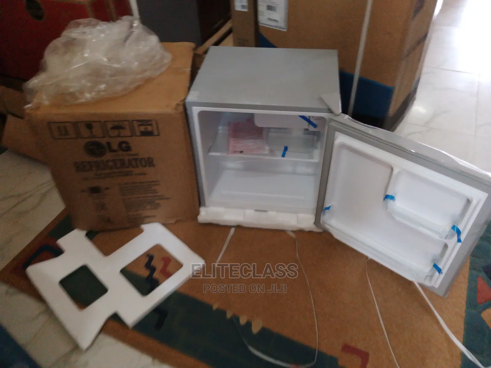 Perfect LG Bedside Refrigerator Gc-065l