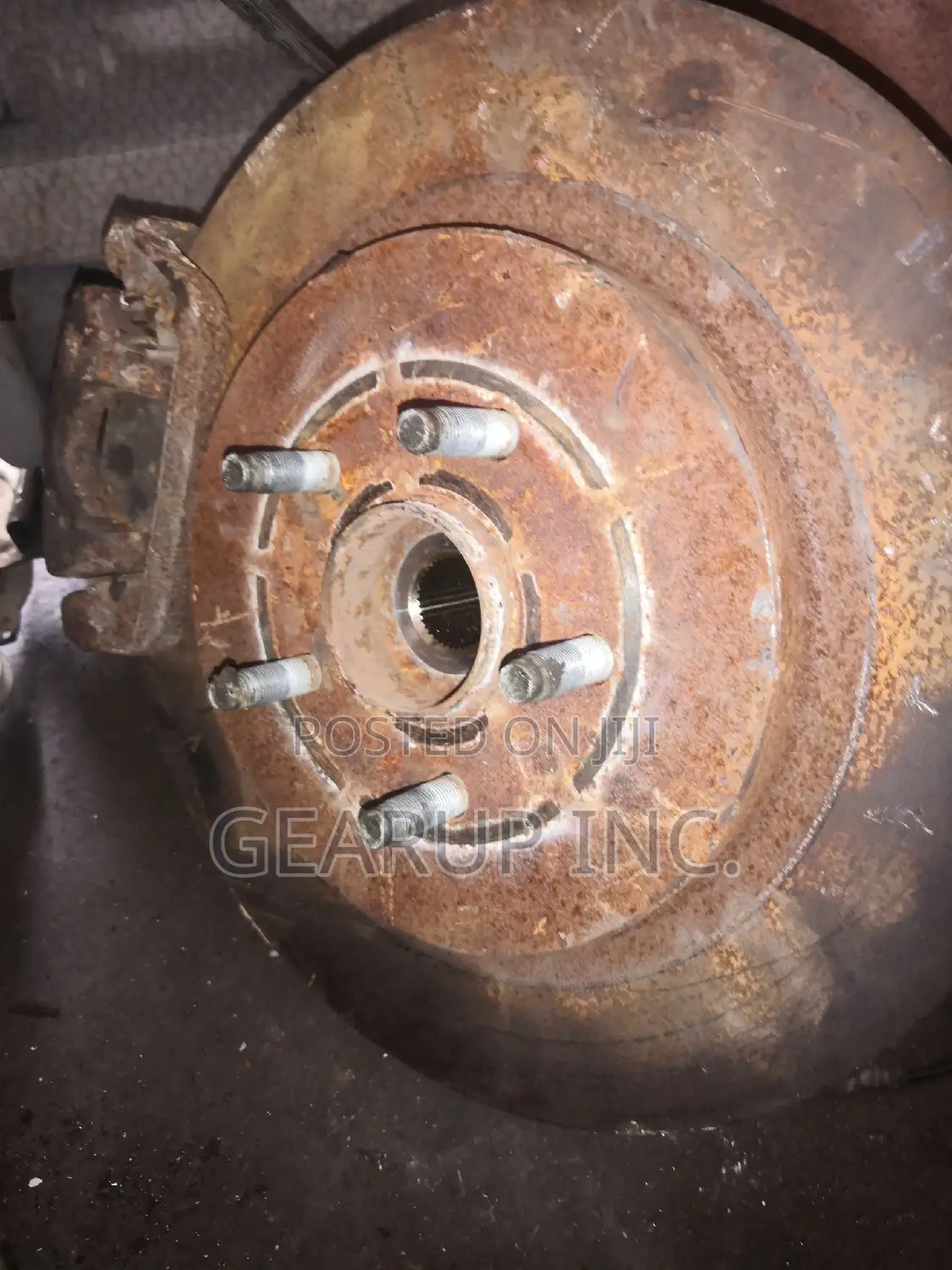 Complete Back Hub,Callipers, Spindle, Brake Pads and Disks