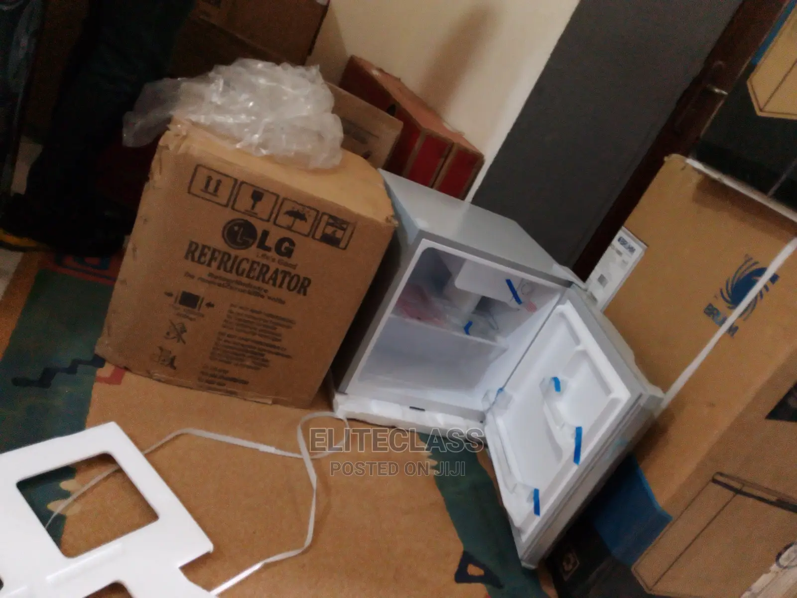 Convinient Refrigerator LG 45L Gc-065l