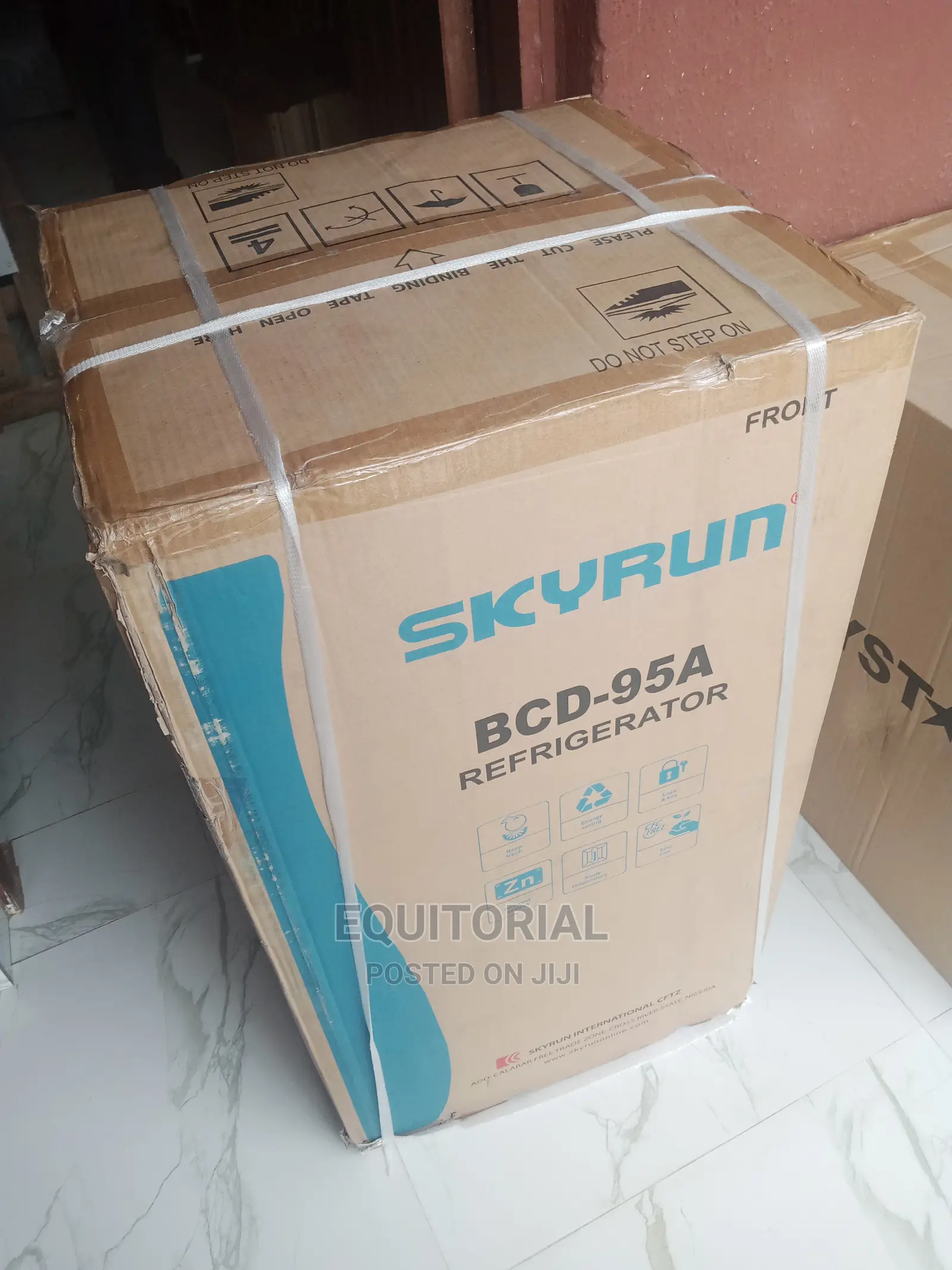 Skyrun BCD--95a Refrigerator