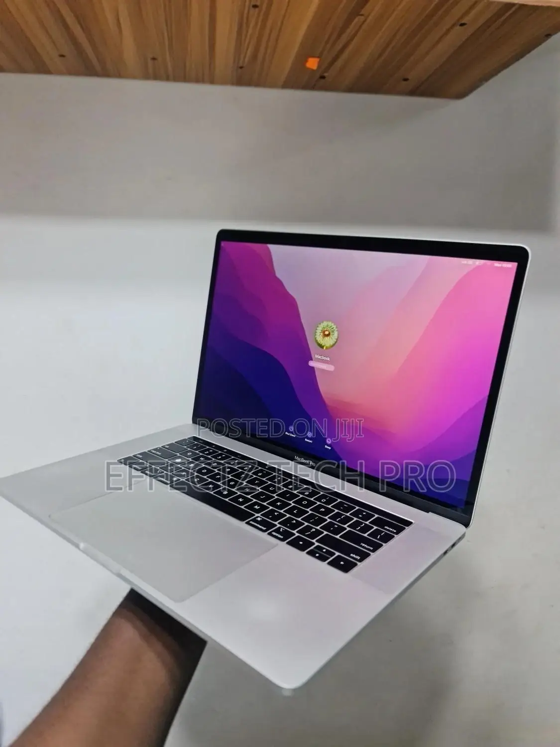 Laptop Apple MacBook Pro 2018 32GB Intel Core I7 SSD 512GB