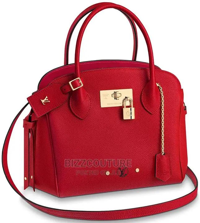 Original LOUIS VUITTON Shoulder Bags Available in Store