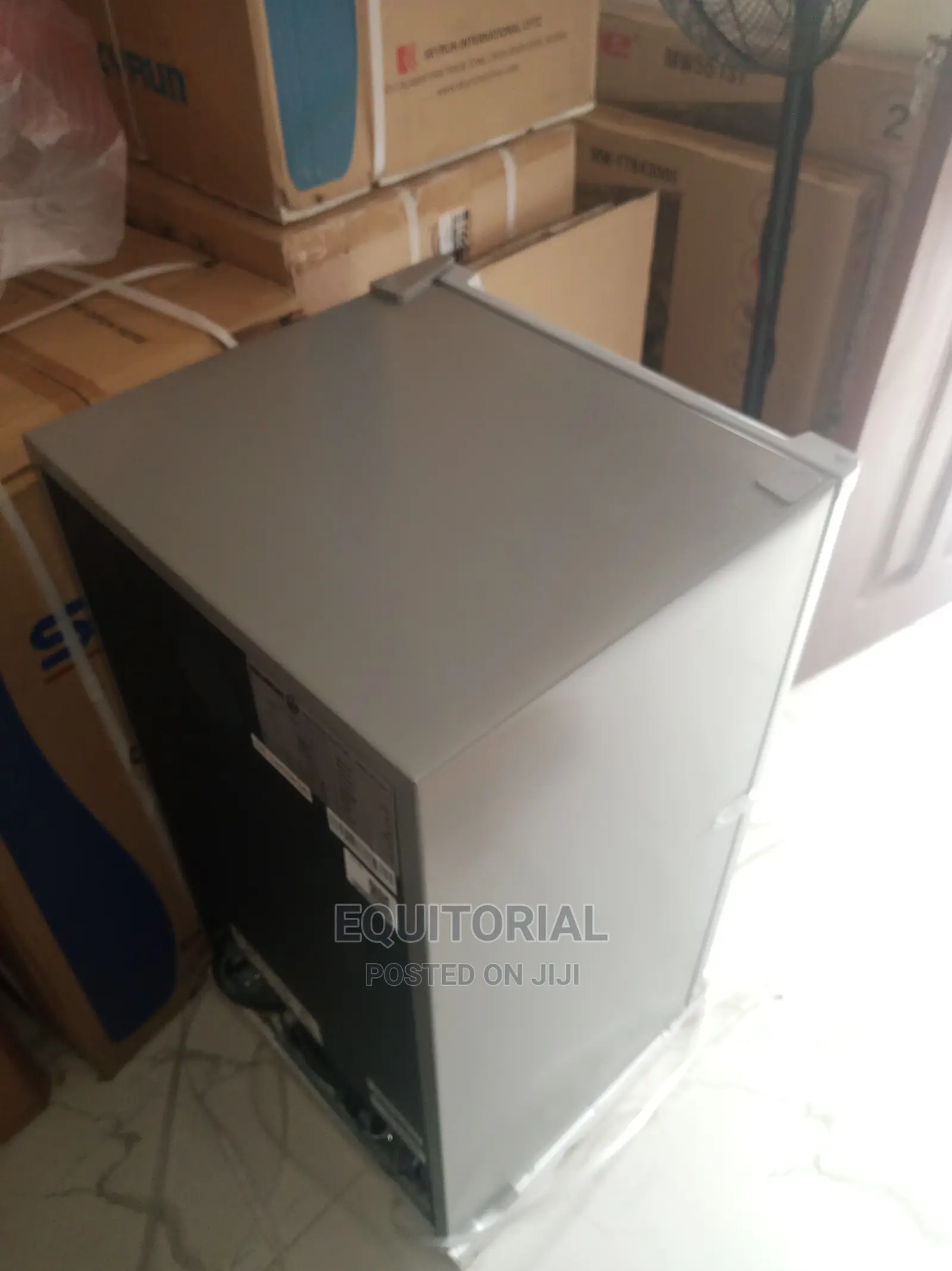 Skyrun Single Door Refrigerator Low Noise Fast Cooling