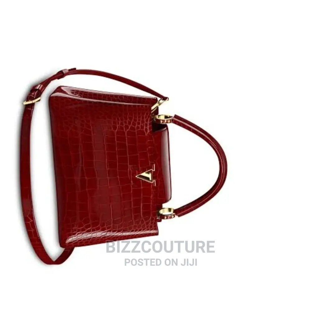 Original LOUIS VUITTON Handbagx Available in Store