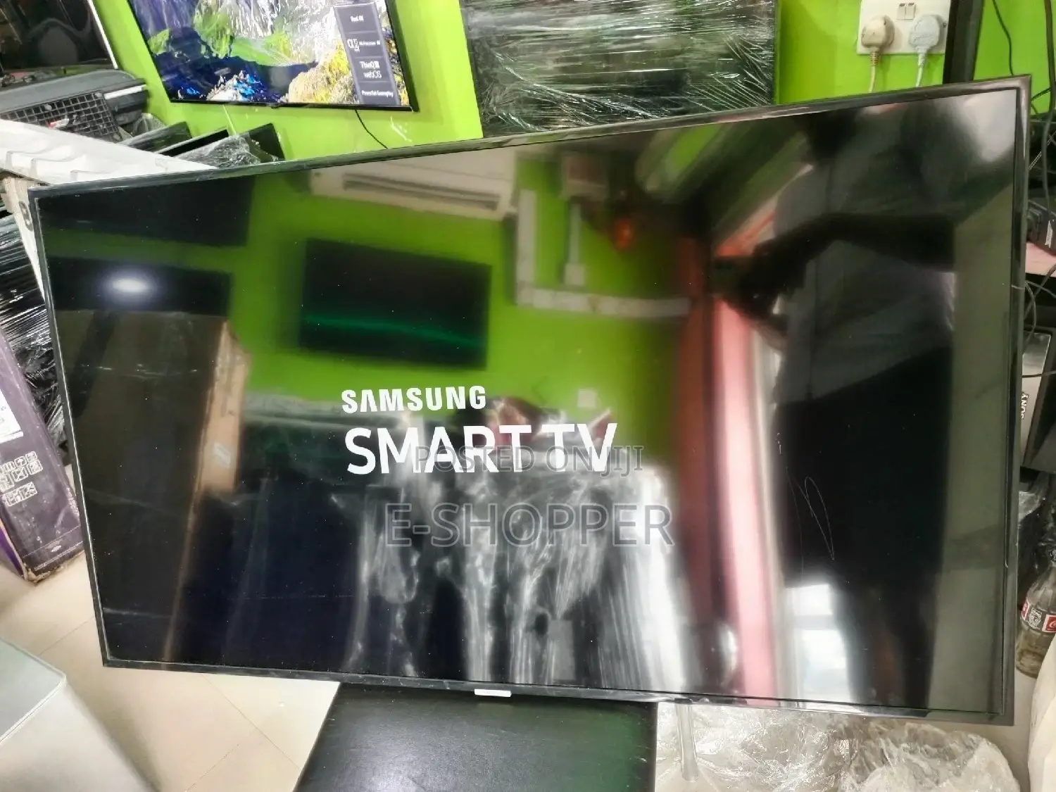 32 Inches Samsung Smart Tv