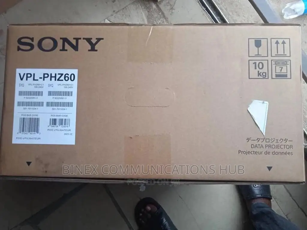 Sony VPL-Fhz80 6000 Lumen Laser Hd Projector