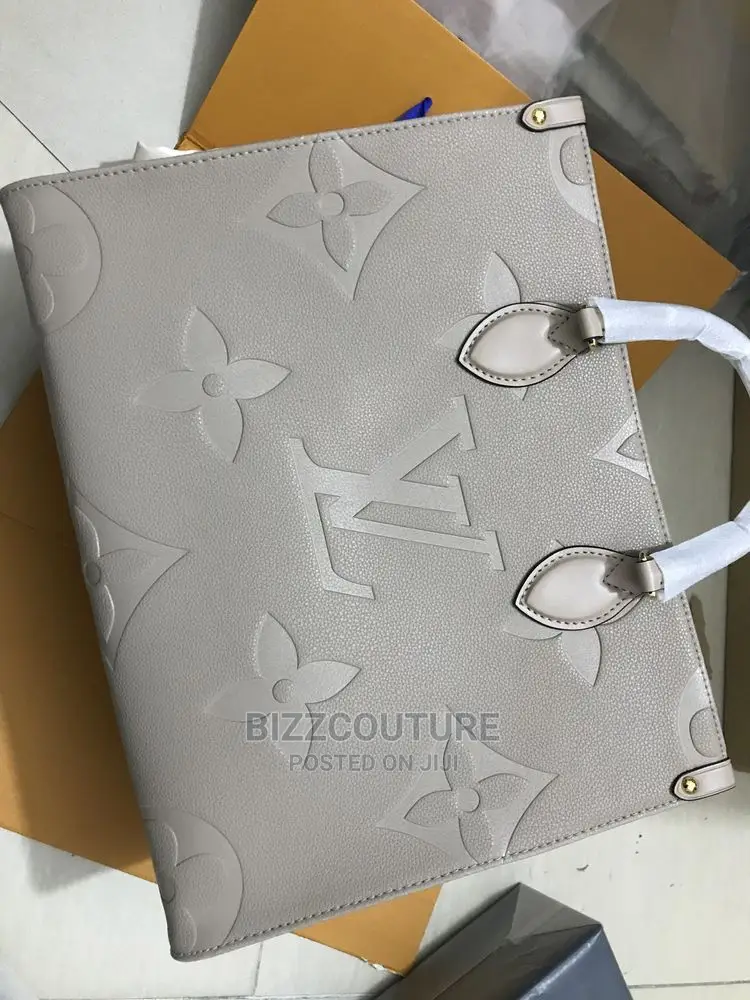 Original LOUIS VUITTON Handbags Available in Store