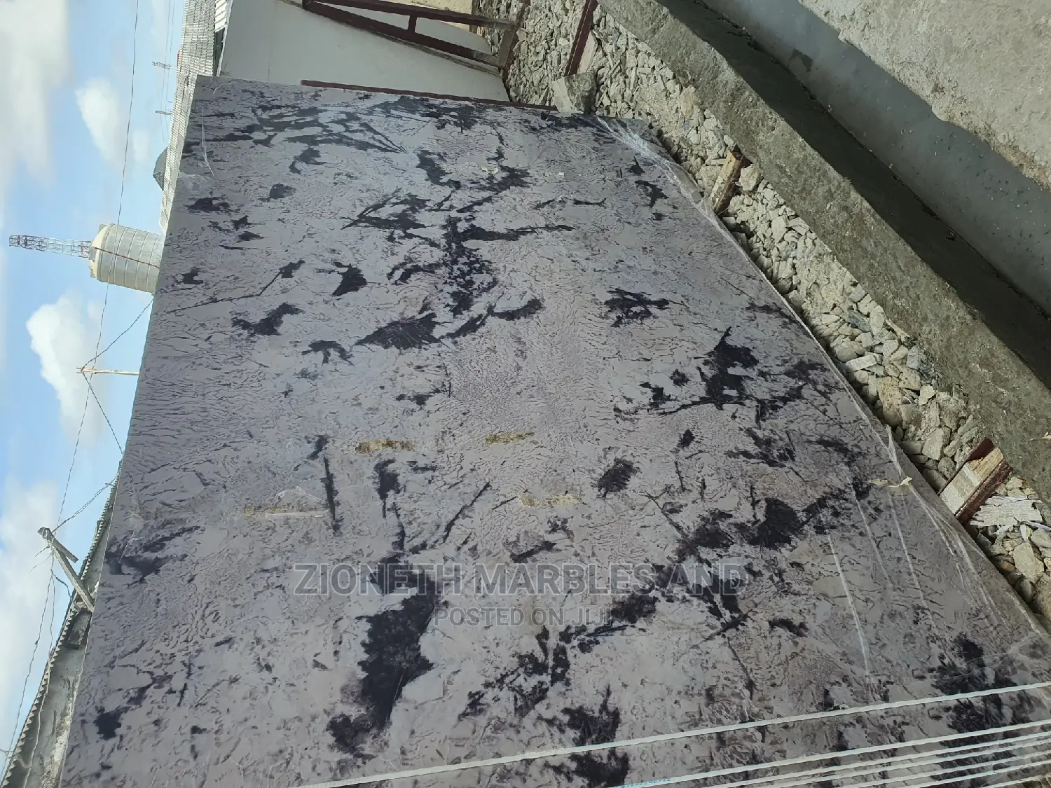 White Italian Alaska Quartz Marble Slab