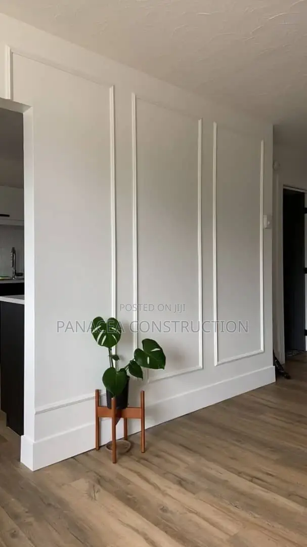 Orac or Wainscotting Wall Decoration
