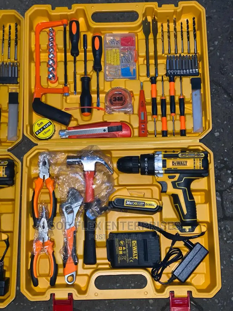 Dewalt Drill and Scroll Machine