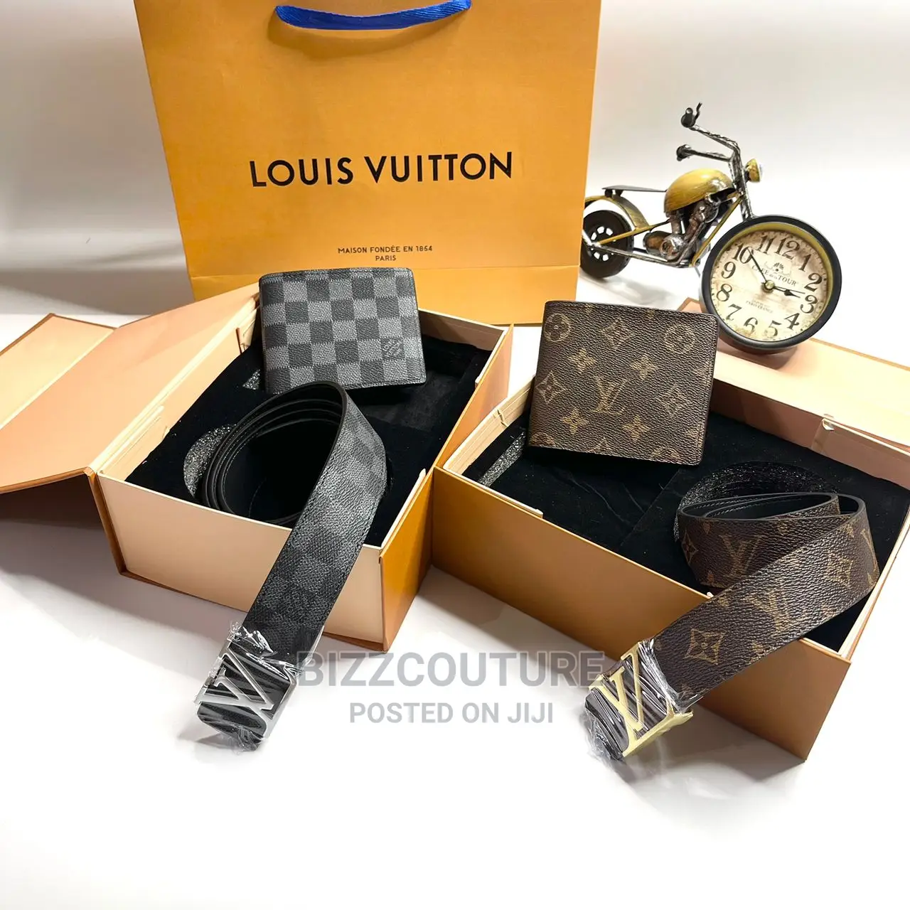 Original Italian LOUIS VUITTON Leather Belts in Store