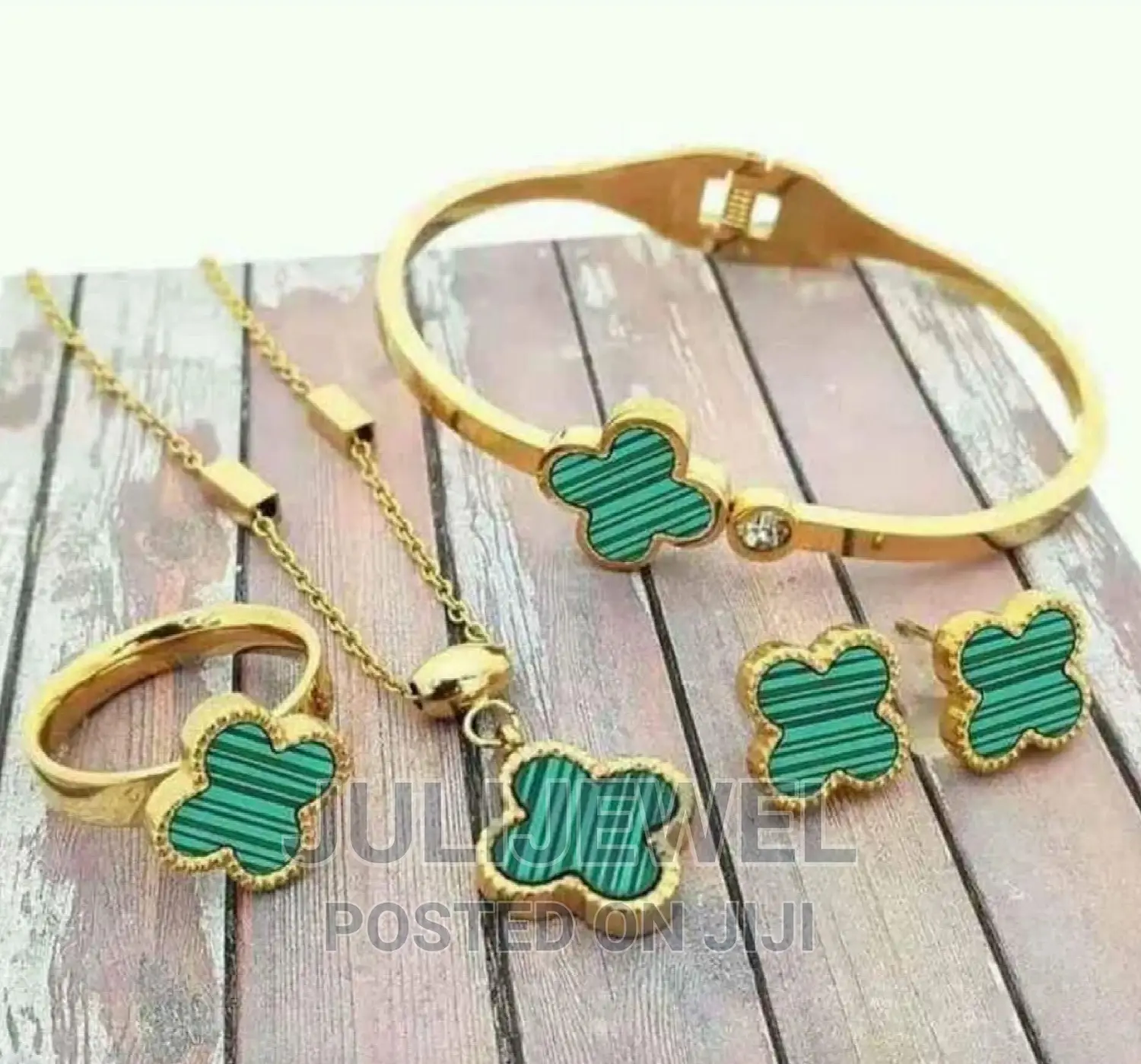 Van Cleef Arpels Necklace, Earrings, Ring and Bangle Set