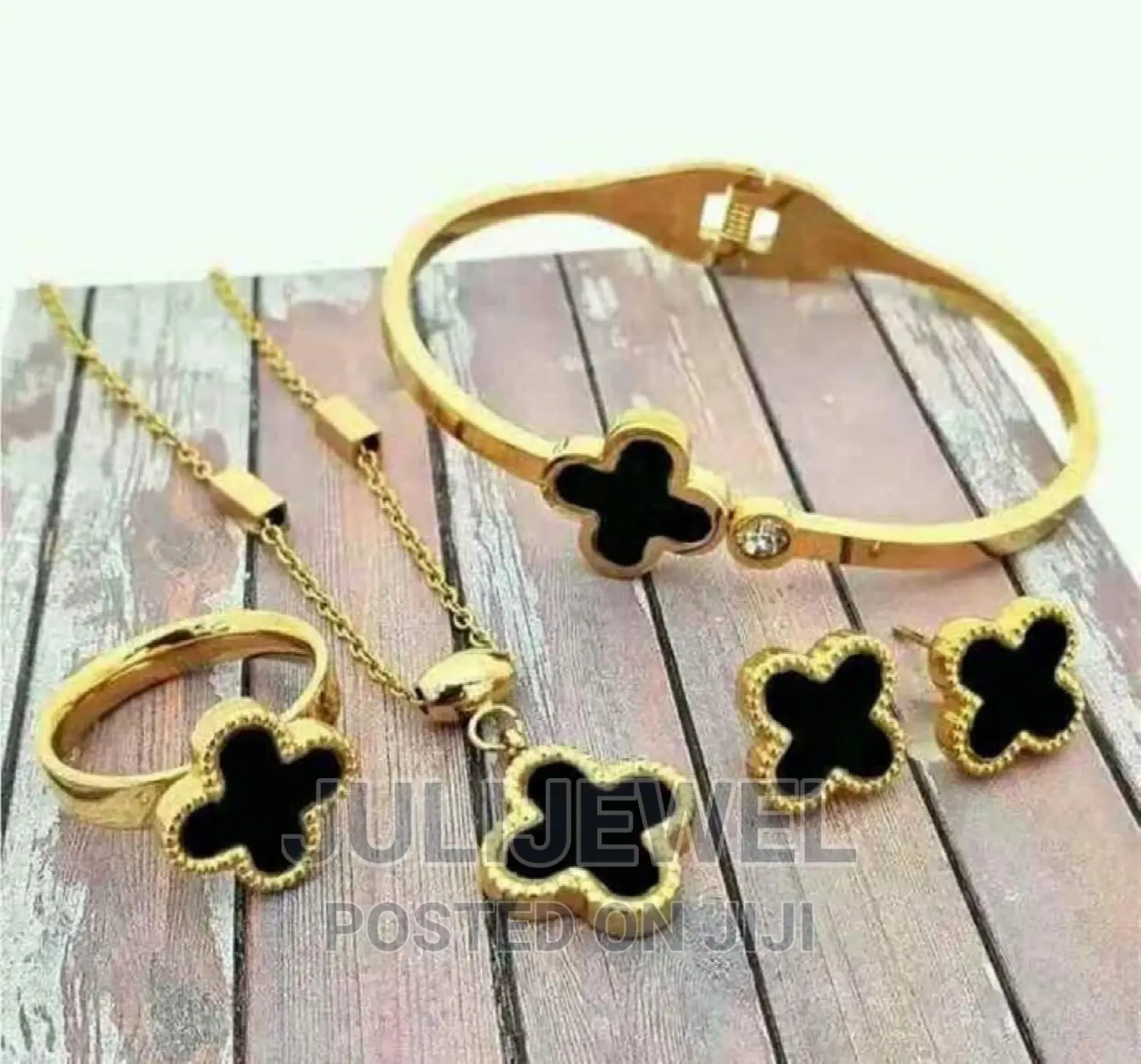 Van Cleef Arpels Necklace, Earrings, Ring and Bangle Set
